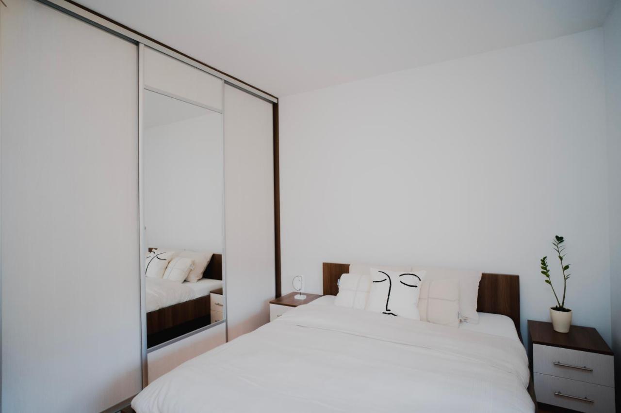 Riverland - Lovely Apartment موستار المظهر الخارجي الصورة